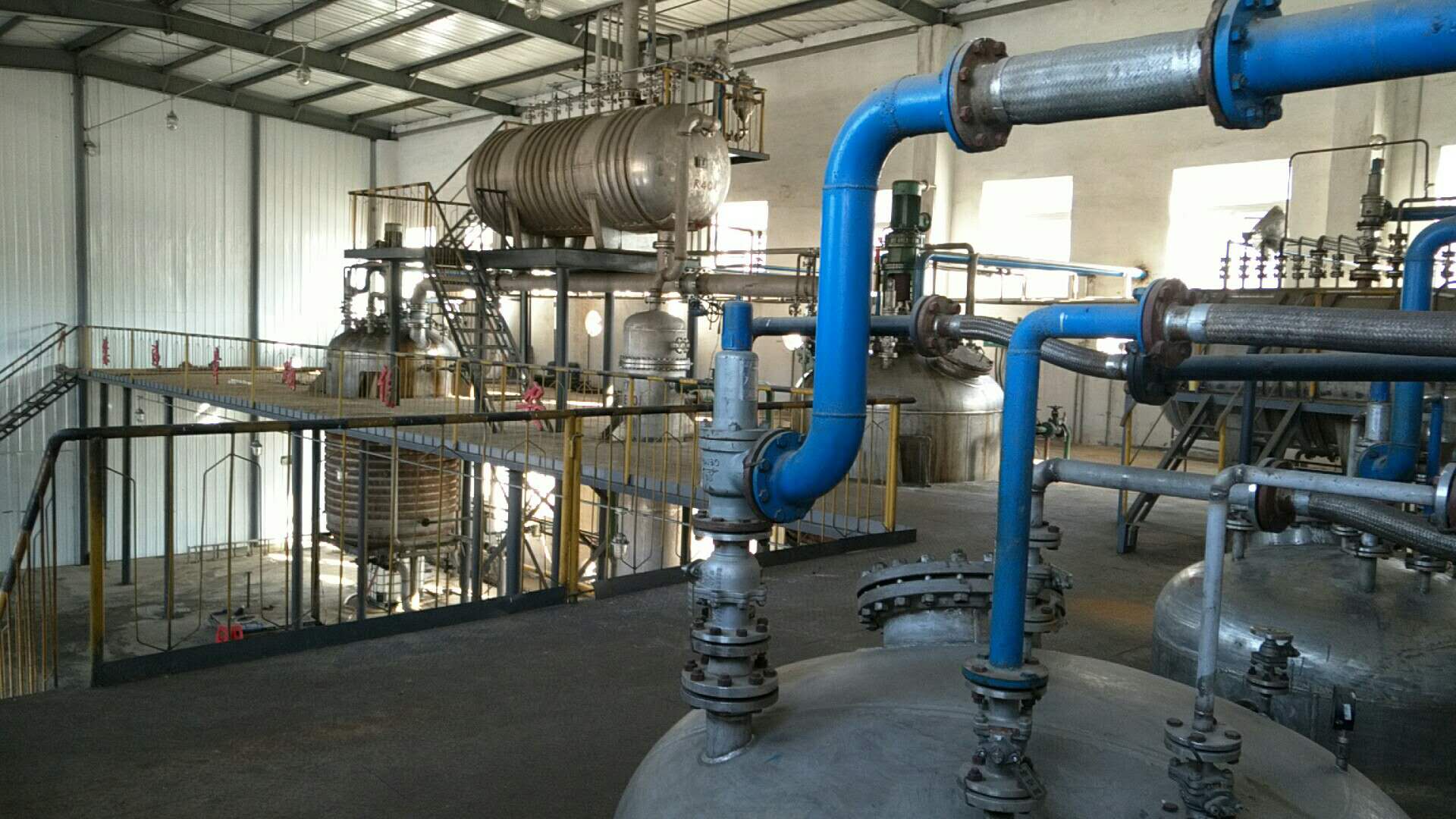 ���̰���